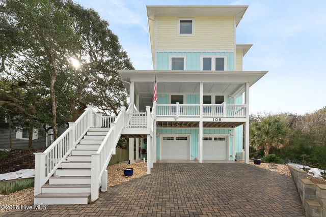 108 Sea Urchin Court, Holly Ridge, NC 28445