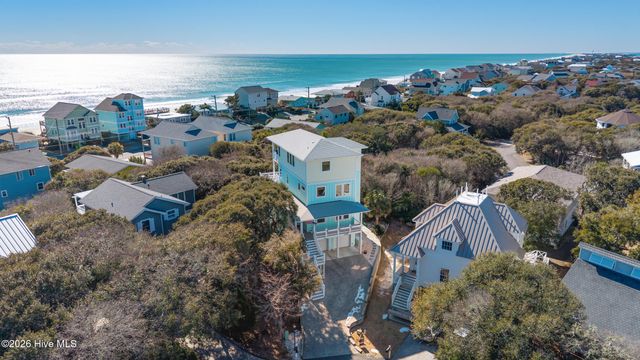 108 Sea Urchin Court, Holly Ridge, NC 28445