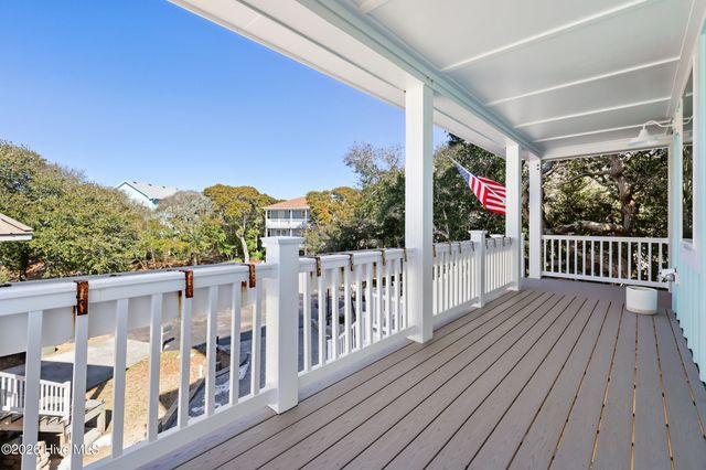 108 Sea Urchin Court, Holly Ridge, NC 28445