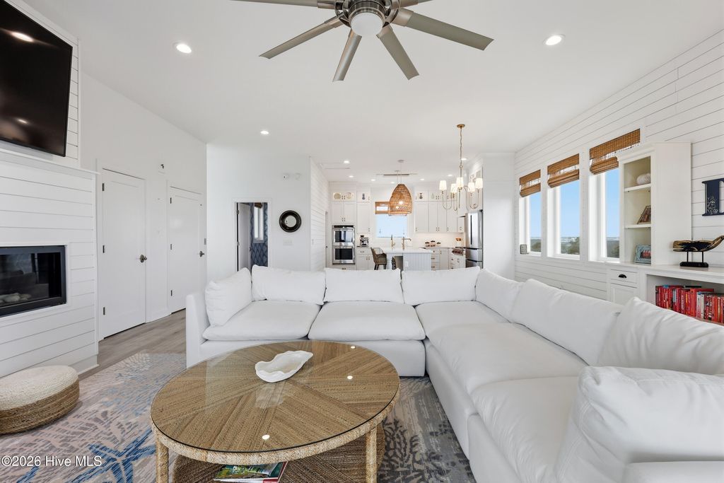 Image 12 of property listing at 108 Sea Urchin Court, Holly Ridge, NC 28445