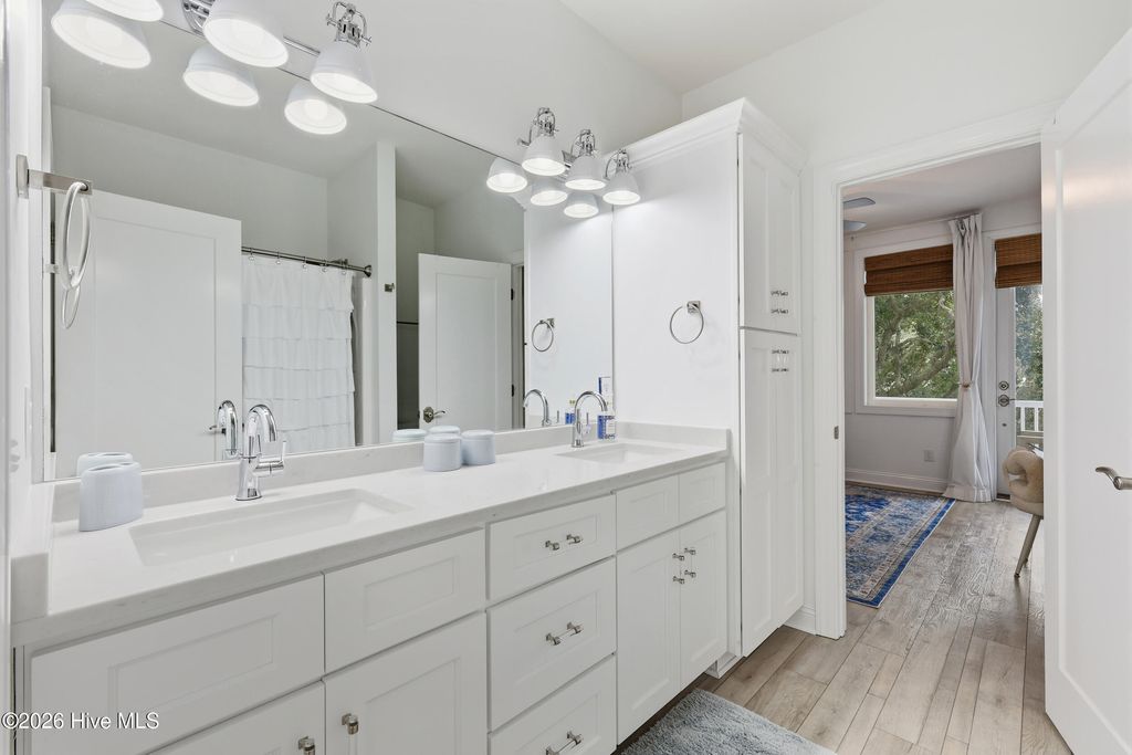 Image 25 of property listing at 108 Sea Urchin Court, Holly Ridge, NC 28445