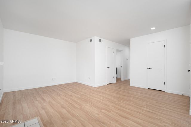 2121 S PENNINGTON Street 22, Mesa, AZ 85202