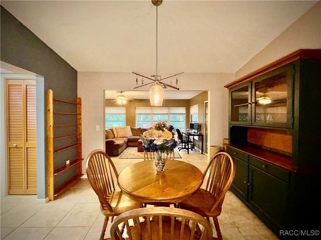 8 Hollyhock Court, Homosassa, FL 34446