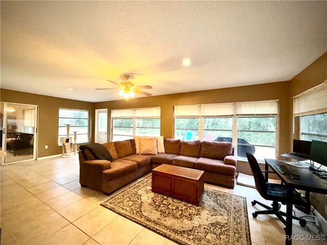 8 Hollyhock Court, Homosassa, FL 34446