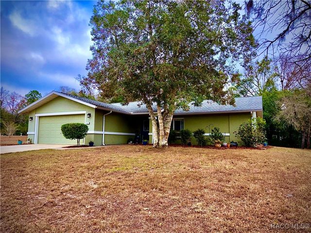 8 Hollyhock Court, Homosassa, FL 34446