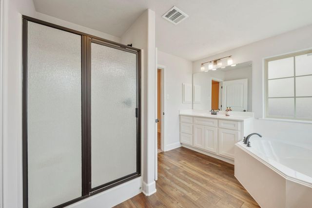 1212 Brunswick Court, College Station, TX 77845