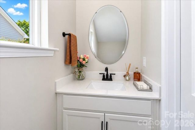 111 Honeycomb Court, Statesville, NC 28625