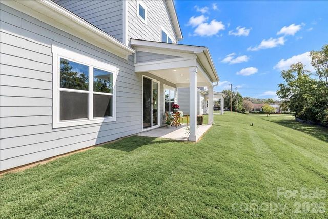 111 Honeycomb Court, Statesville, NC 28625