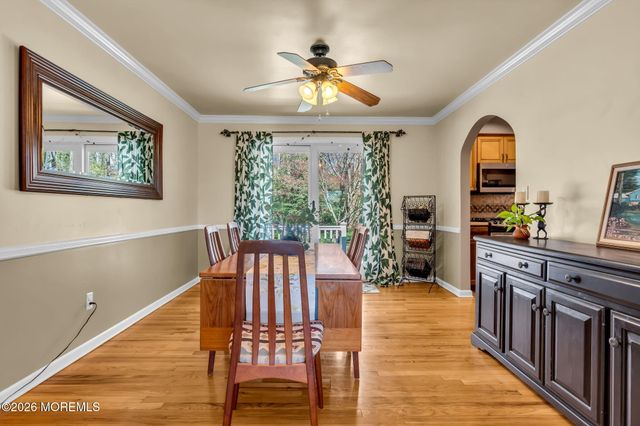 74 Southview Terrace N, Middletown, NJ 07748