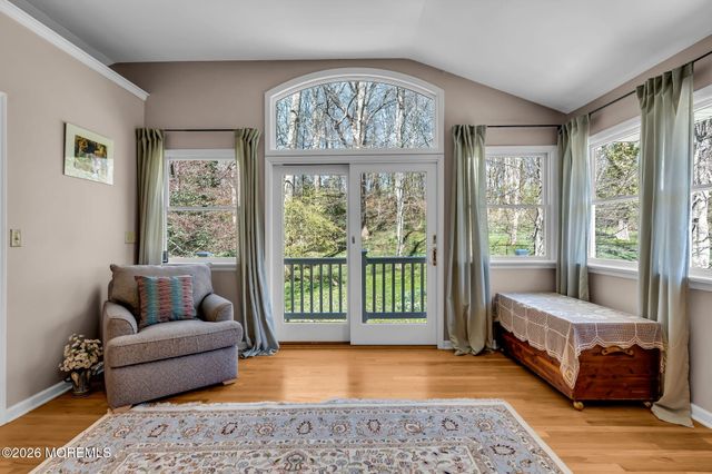 74 Southview Terrace N, Middletown, NJ 07748