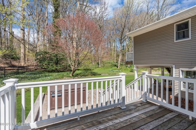 74 Southview Terrace N, Middletown, NJ 07748