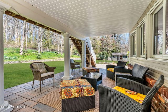 74 Southview Terrace N, Middletown, NJ 07748