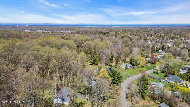 74 Southview Terrace N, Middletown, NJ 07748