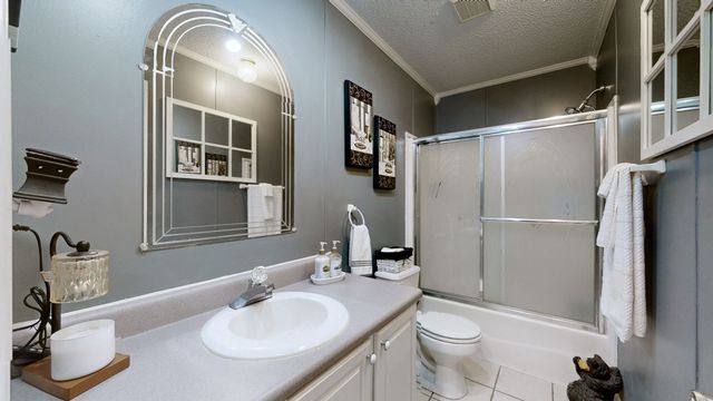 250 Brazzell Rd, Dickson, TN 37055