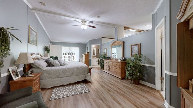 250 Brazzell Rd, Dickson, TN 37055