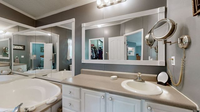 250 Brazzell Rd, Dickson, TN 37055