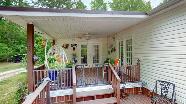 250 Brazzell Rd, Dickson, TN 37055