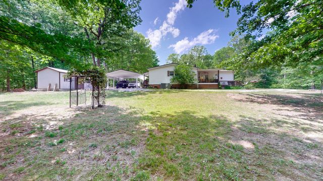 250 Brazzell Rd, Dickson, TN 37055