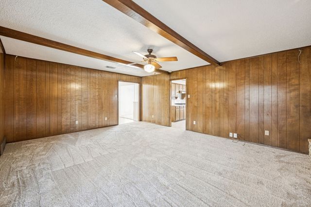 432 Hillview Drive, Hurst, TX 76054