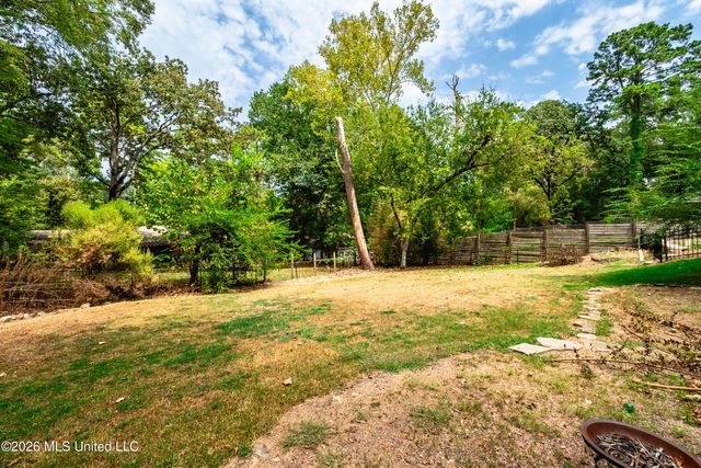 1918 Bellewood Drive, Jackson, MS 39211