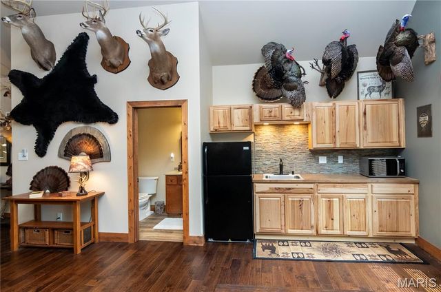 1016 Frisco Hollows Road, Imperial, MO 63052