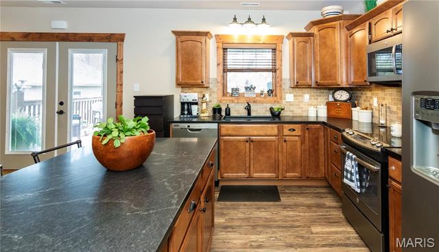 1016 Frisco Hollows Road, Imperial, MO 63052