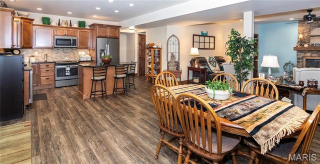 1016 Frisco Hollows Road, Imperial, MO 63052