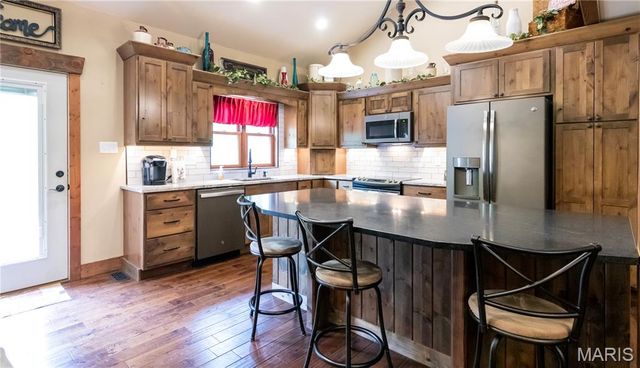 1016 Frisco Hollows Road, Imperial, MO 63052