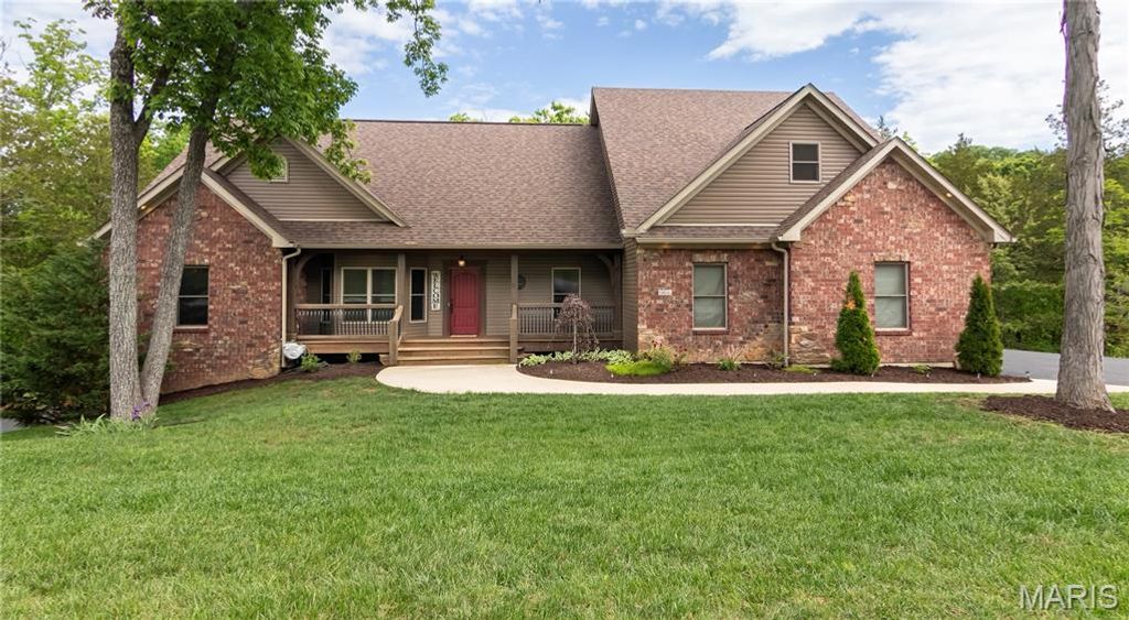 1016 Frisco Hollows Road, Imperial, MO 63052