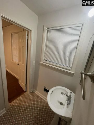 3224 Bronx Road, Columbia, SC 29204