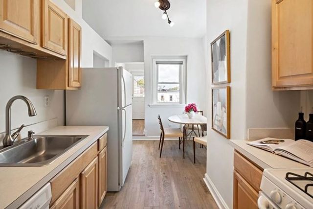 264 Webster 3, Boston, MA 02128