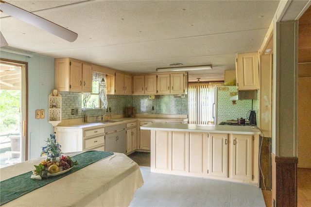 1247 W First Street, Lead Hill, AR 72644