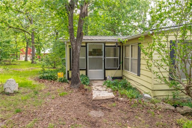 1247 W First Street, Lead Hill, AR 72644