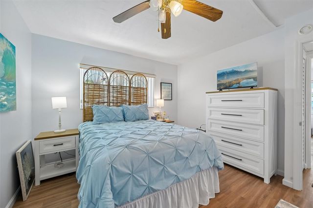 117 7TH STREET N 1, Bradenton Beach, FL 34217