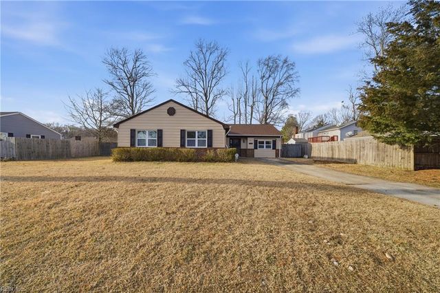 1905 Olympic DR, Virginia Beach, VA 23453