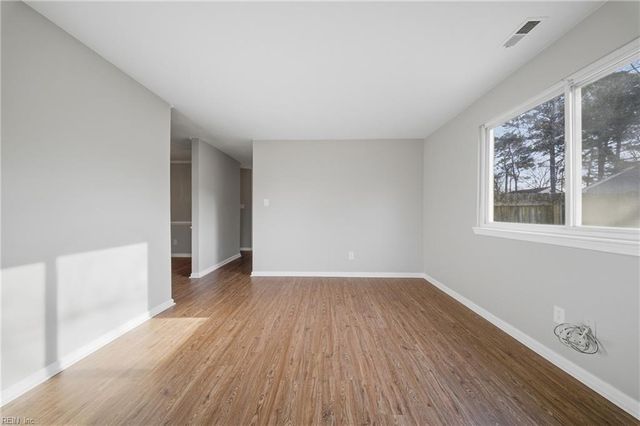 1905 Olympic DR, Virginia Beach, VA 23453