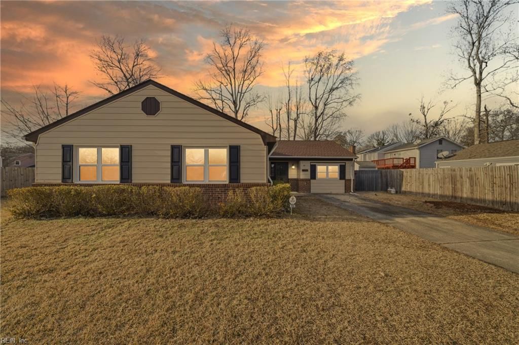 1905 Olympic DR, Virginia Beach, VA 23453