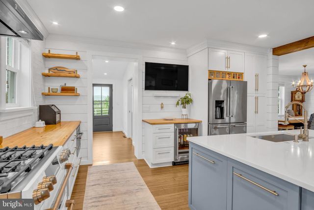 295 MARTIN ROAD, Carlisle, PA 17015