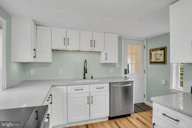 295 MARTIN ROAD, Carlisle, PA 17015