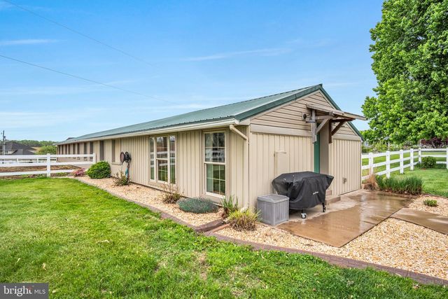 295 MARTIN ROAD, Carlisle, PA 17015