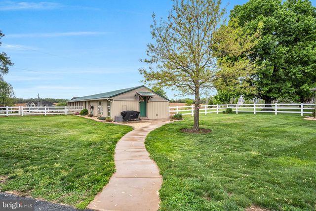 295 MARTIN ROAD, Carlisle, PA 17015