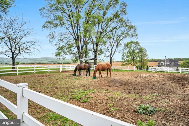 295 MARTIN ROAD, Carlisle, PA 17015