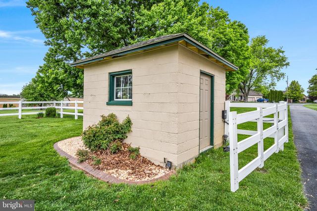 295 MARTIN ROAD, Carlisle, PA 17015