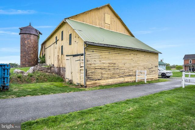 295 MARTIN ROAD, Carlisle, PA 17015