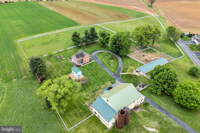 295 MARTIN ROAD, Carlisle, PA 17015