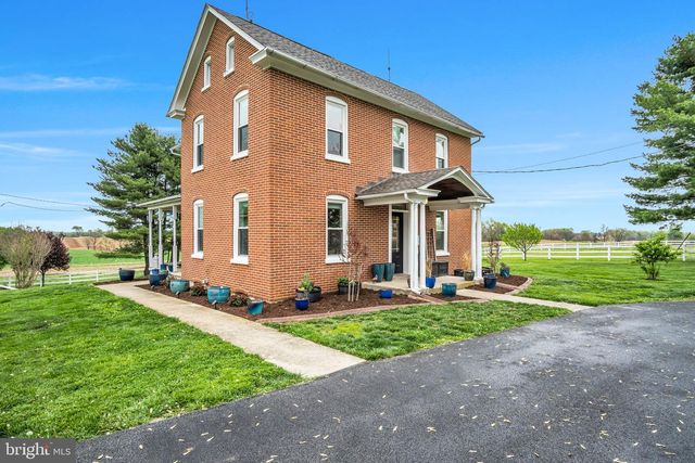 295 MARTIN ROAD, Carlisle, PA 17015