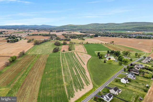 295 MARTIN ROAD, Carlisle, PA 17015