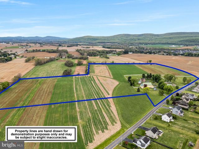 295 MARTIN ROAD, Carlisle, PA 17015