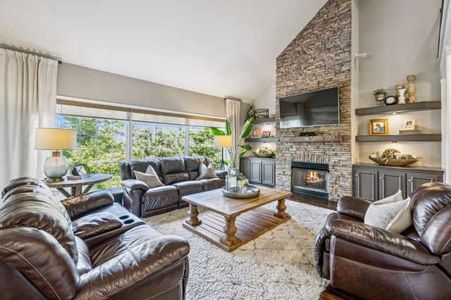 508 Spinnaker Ct, Smyrna, TN 37167