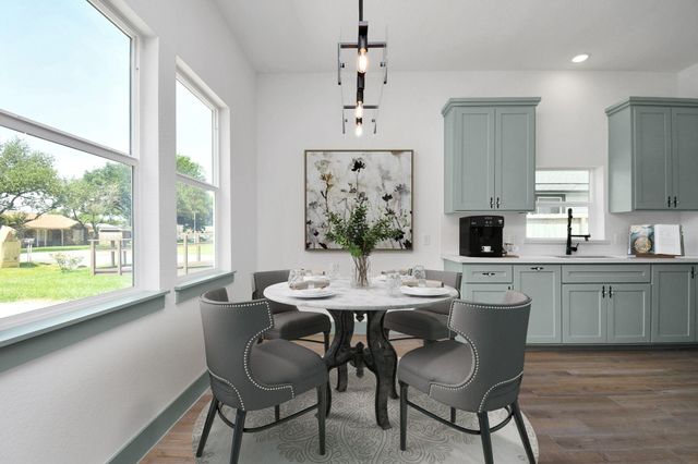 10917 San Jacinto Drive, La Porte, TX 77571